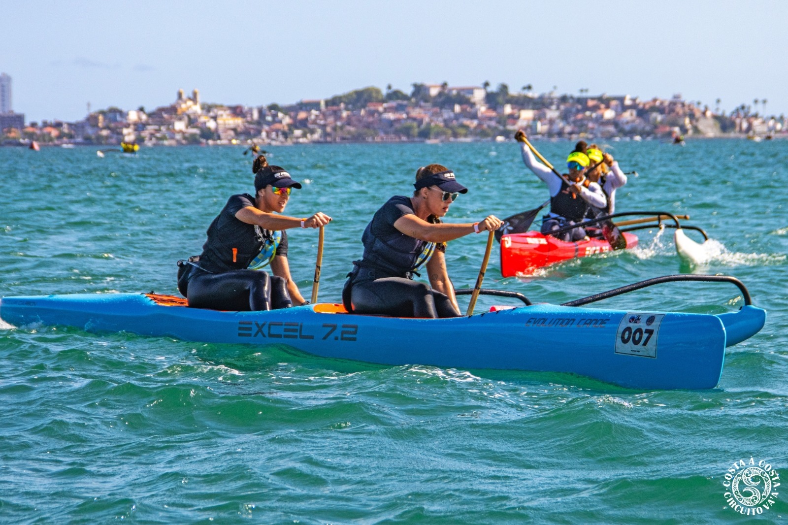 Campeonato Brasileiro de Canoagem Va’a acontece pela primeira vez na Bahia