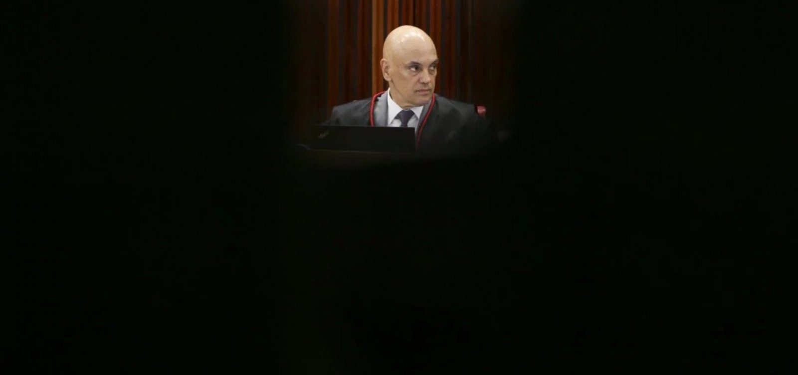 PF indicia ex-assessor de Moraes em investigação sobre diálogos do ministro