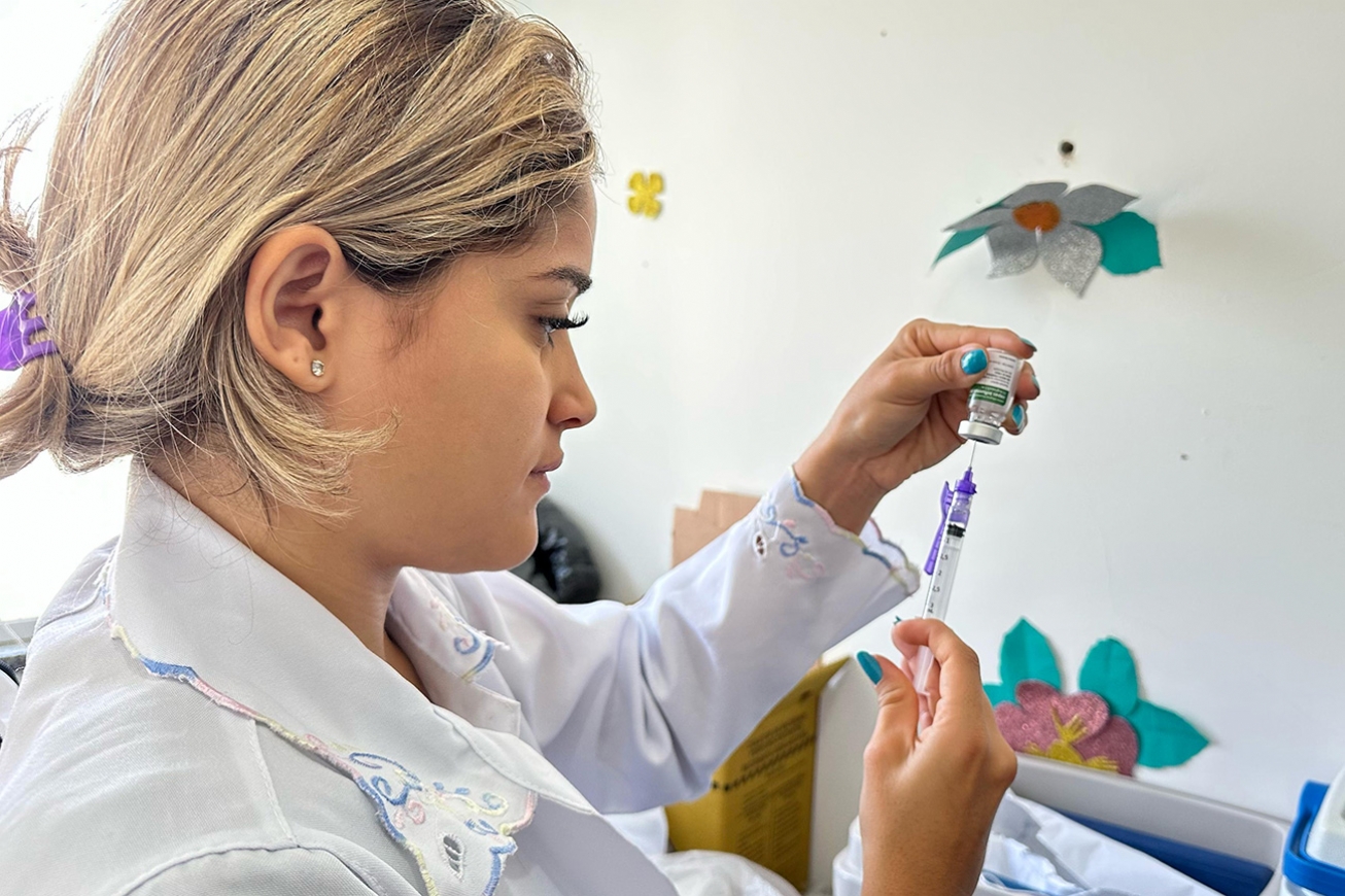 Mais de 7.500 doses de vacinas contra a meningite já foram aplicadas neste ano