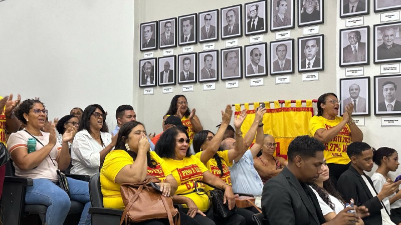 Paralisação dos professores e disputa judicial sobre precatórios gera debate da Câmara de Vereadores