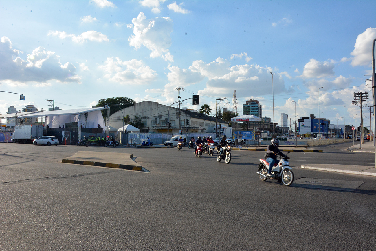 Cruzamento das ruas com o Circuito Maneca Ferreira será fechado às 20h de quarta-feira