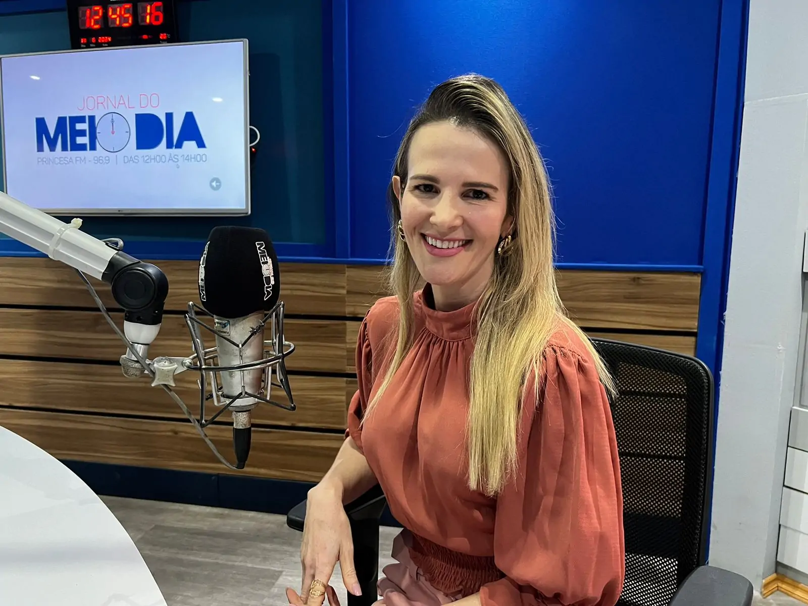 Lipedema: Nutróloga explica sobre doença que afeta milhões de mulheres e ainda é pouco conhecida