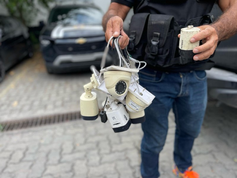 Operação Skywalker aponta arsenal apreendido e sofisticado sistema de vigilância em bairro de Feira de Santana