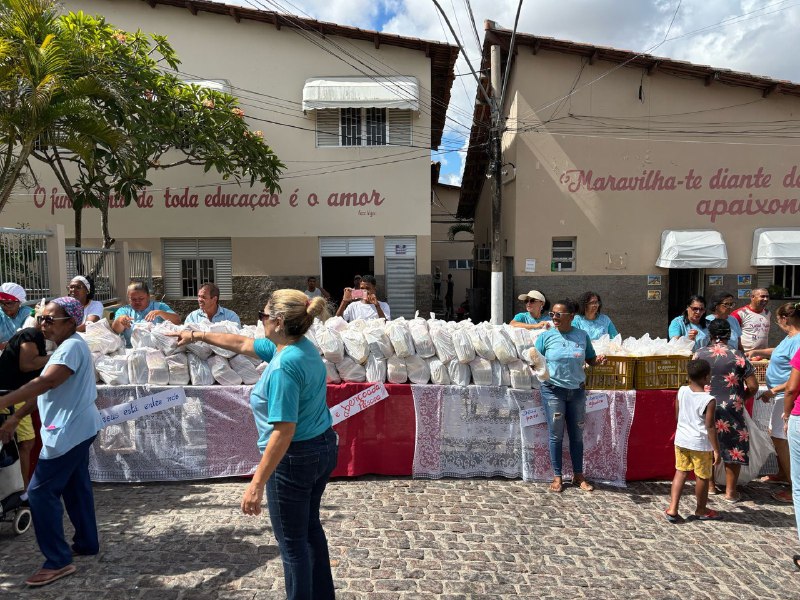 Partilha do pão marca a Quinta-Feira Santa no Dispensário Santana