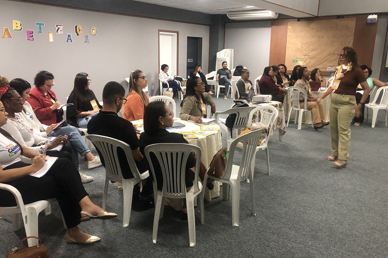 Feira de Santana sedia formação do programa Educar pra Valer com participação de oito municípios baianos