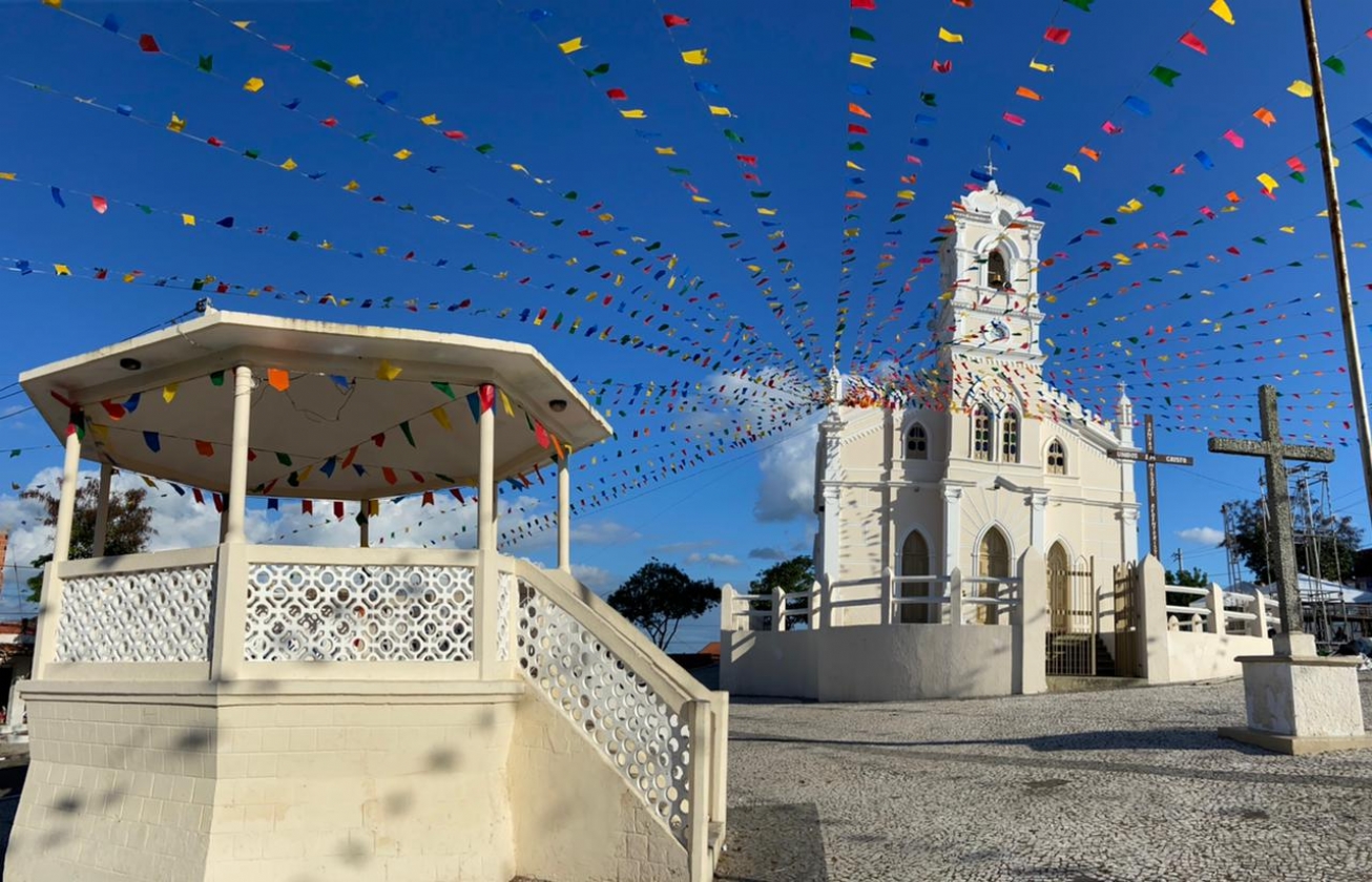 Imagem do Senhor do Bonfim da Bahia visita paróquia em Bonfim de Feira pela primeira vez