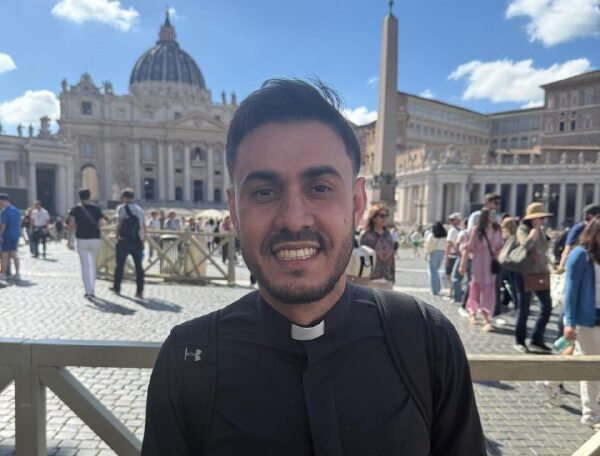 Excomunhão e o Conclave: Padre explica quais são as consequências da quebra de sigilo