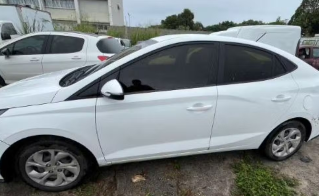 Mulher é presa com carro alugado que deveria ter sido devolvido há quase dois anos na Bahia