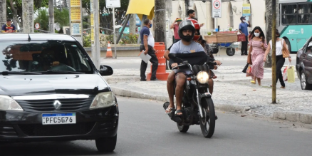 Projeto de lei propõe faixa exclusiva para motociclistas em Feira de Santana