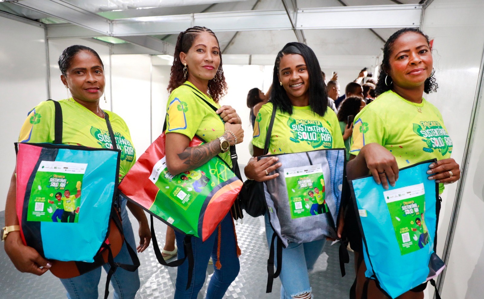 Central de catadores garante renda e gestão sustentável de resíduos na Micareta de Feira