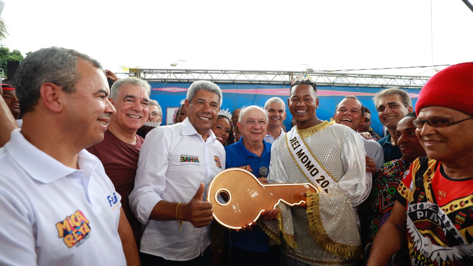 “A Micareta de Feira de Santana deve ser um espaço de respeito”, declarou governador durante abertura oficial da festa