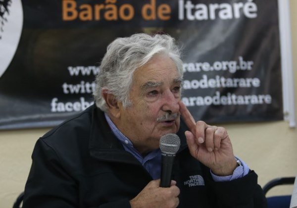 Jerônimo, Jaques Wagner e demais políticos lamentam a morte de Pepe Mujica; veja a repercussão