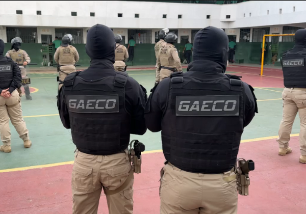 Operação transfere chefes do tráfico de Juazeiro para presídio de segurança máxima em Serrinha