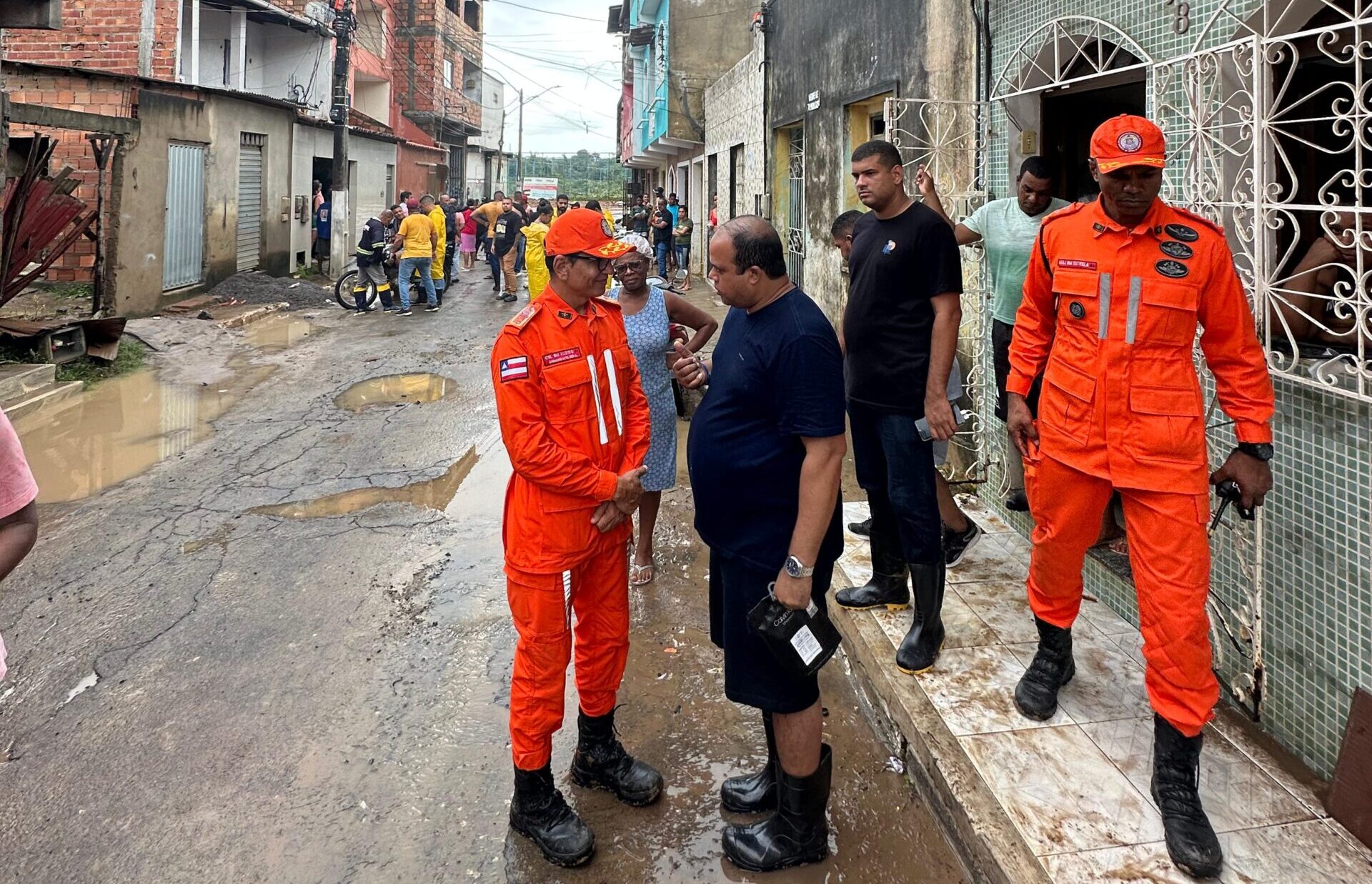 Governo do Estado se mobiliza para prestar apoio a municípios baianos afetados pelas chuvas