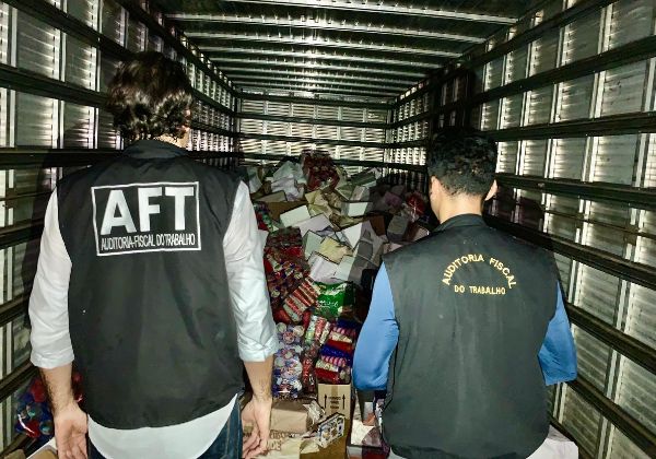 Auditoria-Fiscal do Trabalho na Bahia identifica fábrica clandestina de fogos