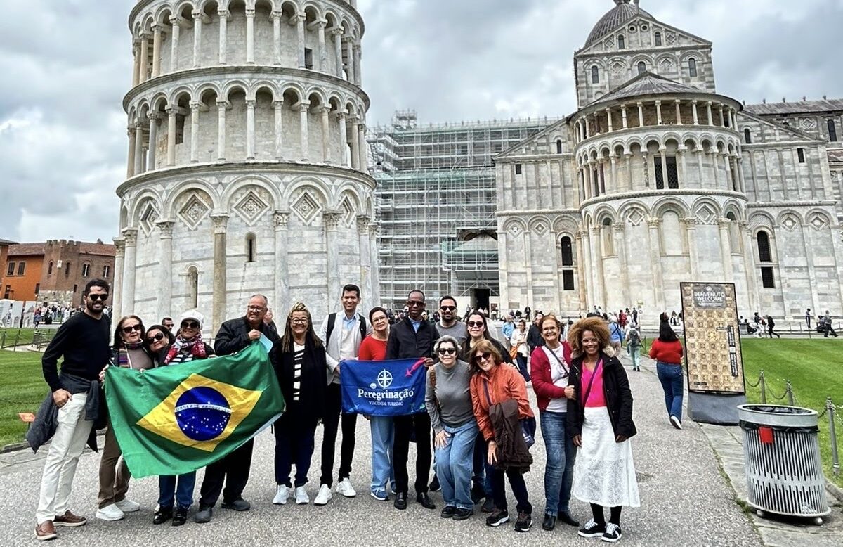 Feirenses chegam à Itália para acompanhar o Conclave que elegerá o novo Papa