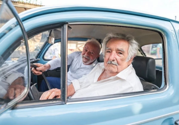 Lula embarca para Montevidéu nesta quinta-feira (15) para participar do enterro de Mujica