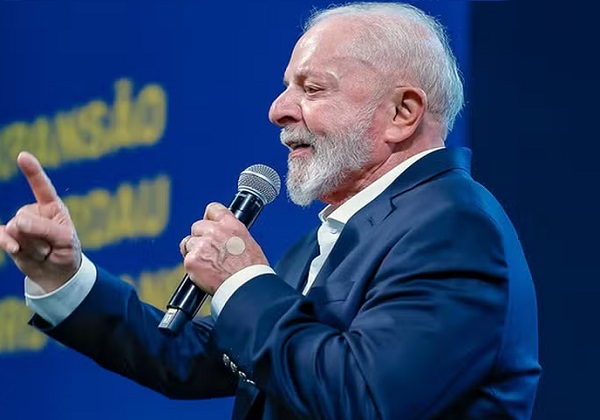 Lula reúne cúpula e trata diretamente sobre o ressarcimento de aposentados do INSS