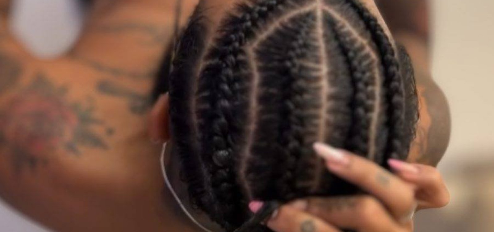 Profissão de trancista é oficialmente reconhecida na Classificação Brasileira de Ocupações