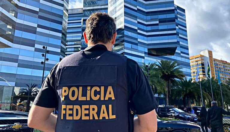 Polícia Federal bate recorde com 1.351 foragidos capturados em maio