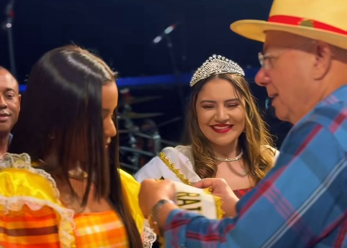 Coroação das majestades e mistura de ritmos marcam primeiro dia do São Pedro em Humildes