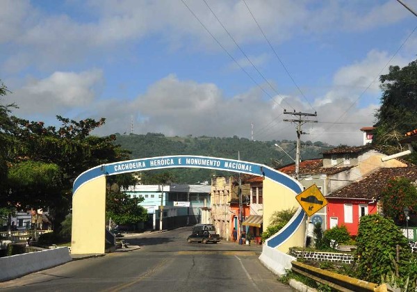 Corpos decaptados são encontrados em Cachoeira; polícia investiga