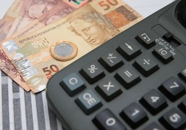 União paga R$ 1,1 bilhão em dívidas de estados e municípios no mês de maio