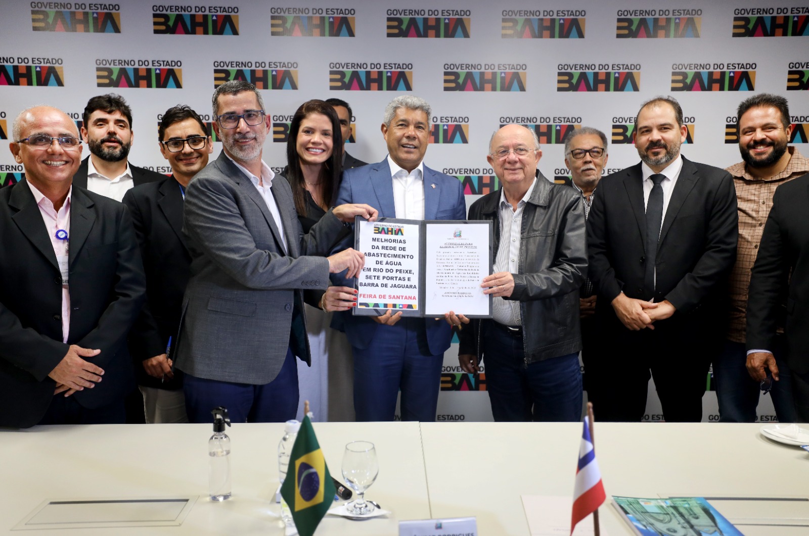 Em reunião com o prefeito, governador autoriza ampliação do esgotamento sanitário e abastecimento de água de Feira de Santana