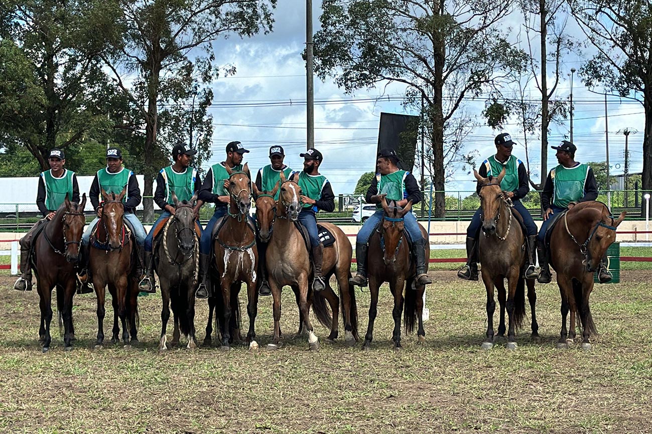 Expo Portal da Marcha e Brasileira de Campolina movimentam Feira de Santana