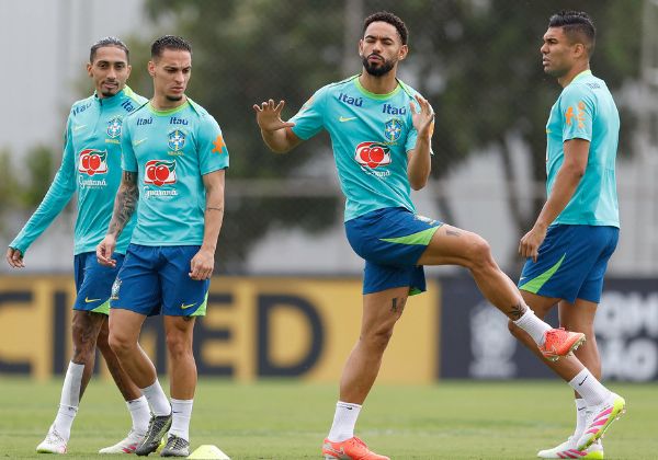 De olho no Paraguai, Ancelotti faz testes no ataque da Seleção Brasileira