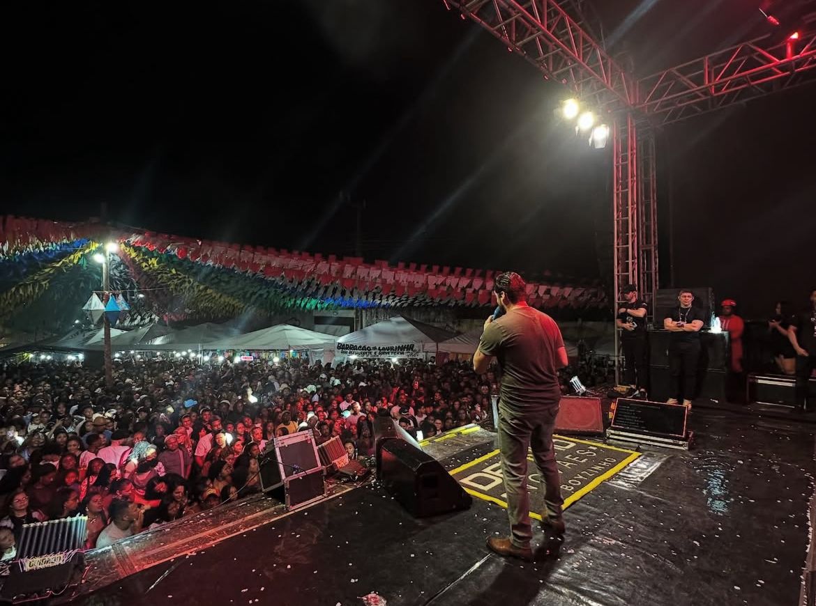 Prefeito Jocivaldo celebra sucesso do São Pedro em Antônio Cardoso