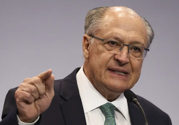 Alckmin embarca para a Nigéria com missão de fechar acordos bilaterais
