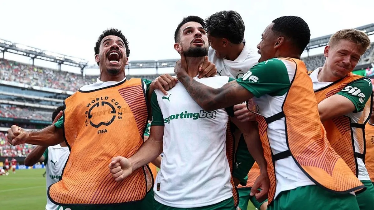 Palmeiras vence a primeira partida no Mundial de Clubes de 2025 e vira líder do Grupo A
