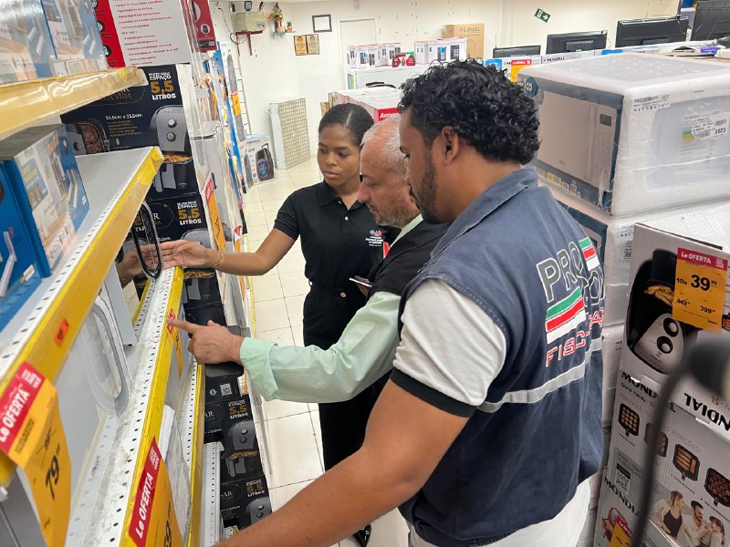 Procon intensifica fiscalização no comércio de Feira de Santana antes do Dia dos Namorados