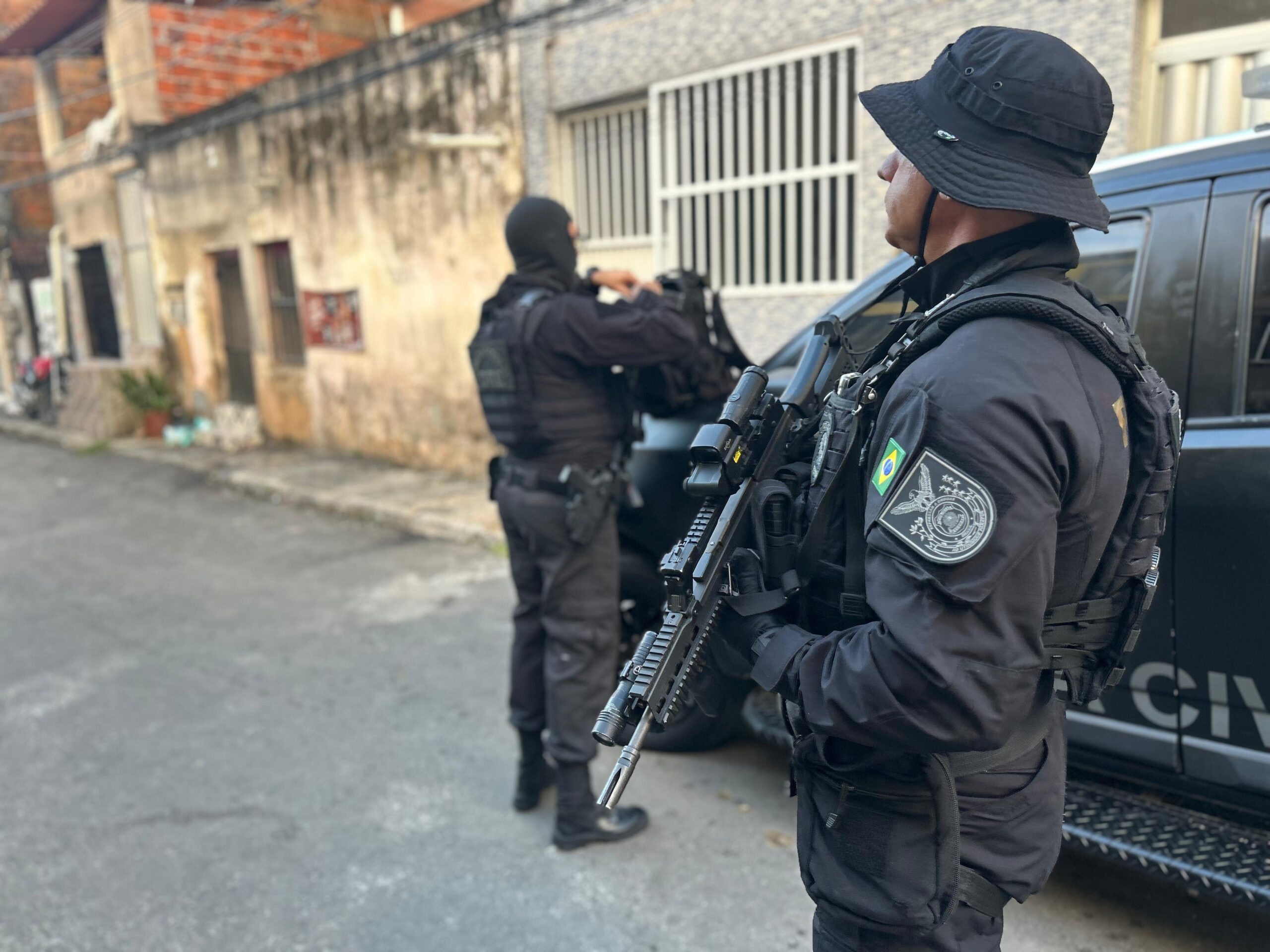 Norteada pela Inteligência, Operação Circuito Fechado cumpre 12 mandados contra integrantes de facção