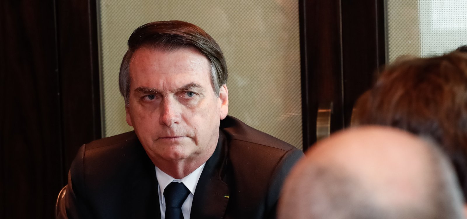 Bolsonaro diz que negociaria tarifas com Trump se Lula “sinalizasse” e passaporte fosse devolvido