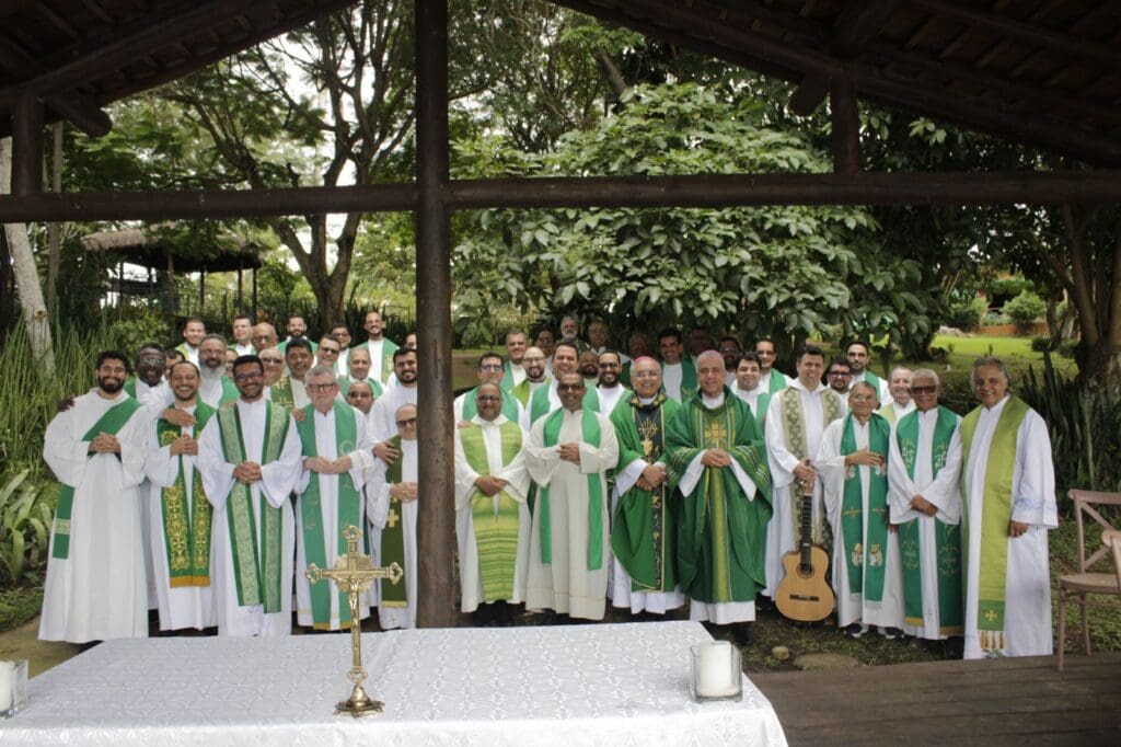 Clero da Arquidiocese realiza retiro anual em Santo Estêvão