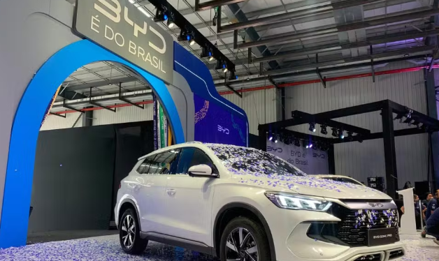 BYD oferece mais de 500 vagas de emprego em nova fábrica na Bahia
