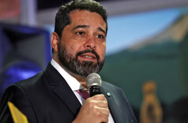 Presidente dos Correios pede demissão após prejuízo bilionário