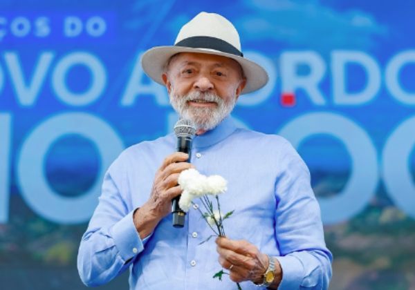 Após tarifaço de Trump, desaprovação a Lula recua para 53%, aponta Quaest