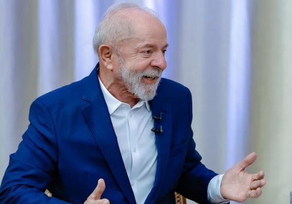 Lula destaca papel da Bahia na indústria automobilística nacional
