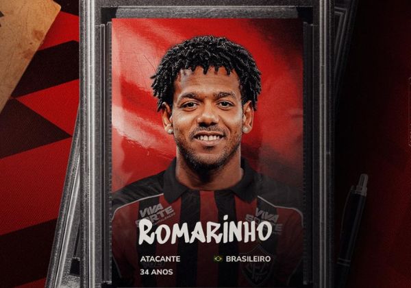 Romarinho é anunciado pelo Vitória após 11 anos no exterior