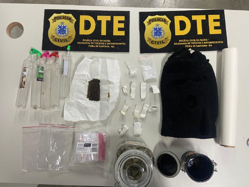 Homem é flagrado com drogas sintéticas e materiais para tráfico em Feira de Santana