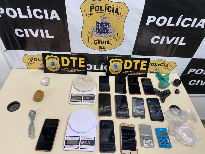 Polícia Civil prende duas mulheres em flagrante por tráfico de drogas em Feira de Santana
