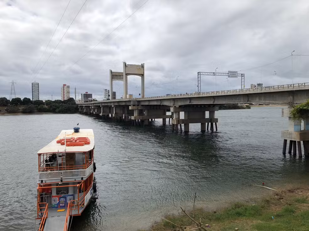 Lula garante conclusão da ponte entre Juazeiro e Petrolina até 2026