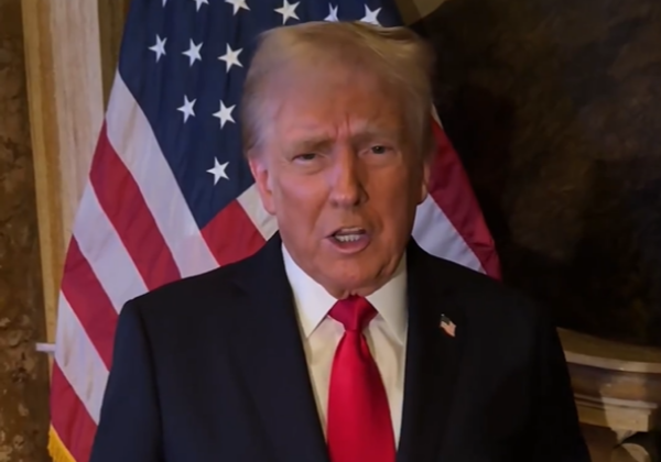 Trump acredita que Bolsonaro é alvo de ‘ataques de um sistema judicial armado’, diz Casa Branca