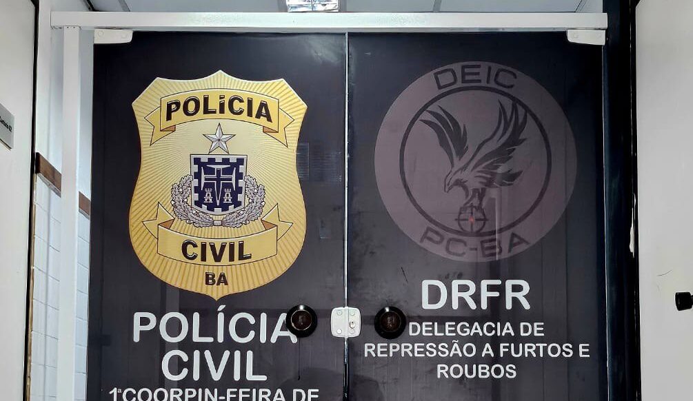 Homem com mandado de prisão em aberto é detido em Feira de Santana após depredar imóvel