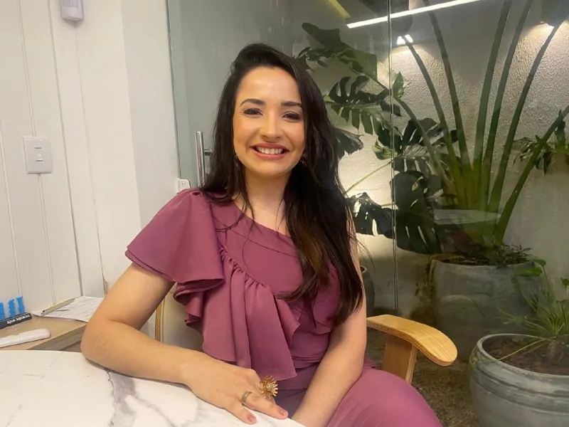 Especialista orienta cuidados com o rosto durante emagrecimento com “canetinhas”