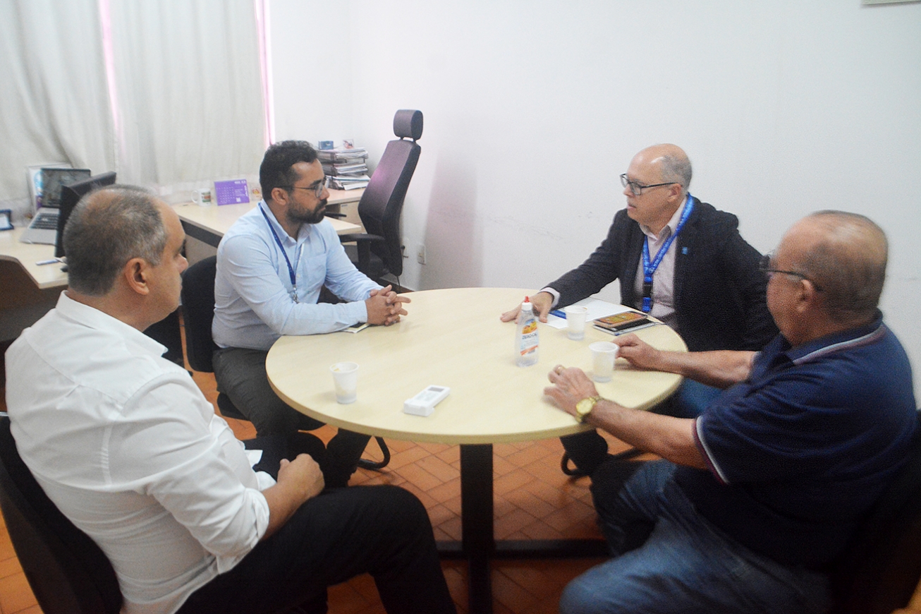 Funtitec e UFRB dialogam sobre parceria para projetos de energia renovável e popularização da ciência