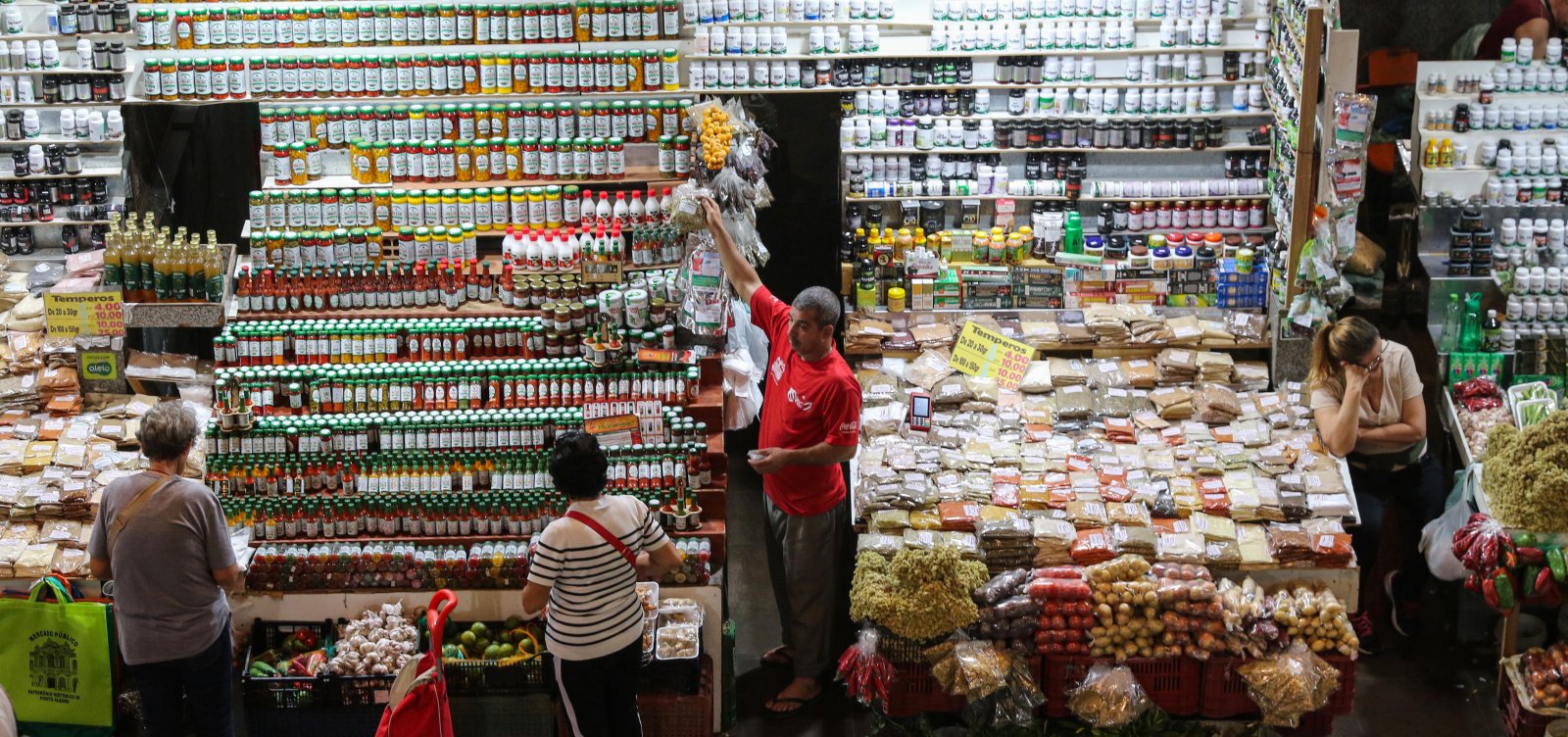 Comércio baiano cresce em unidades, empregos e receita
